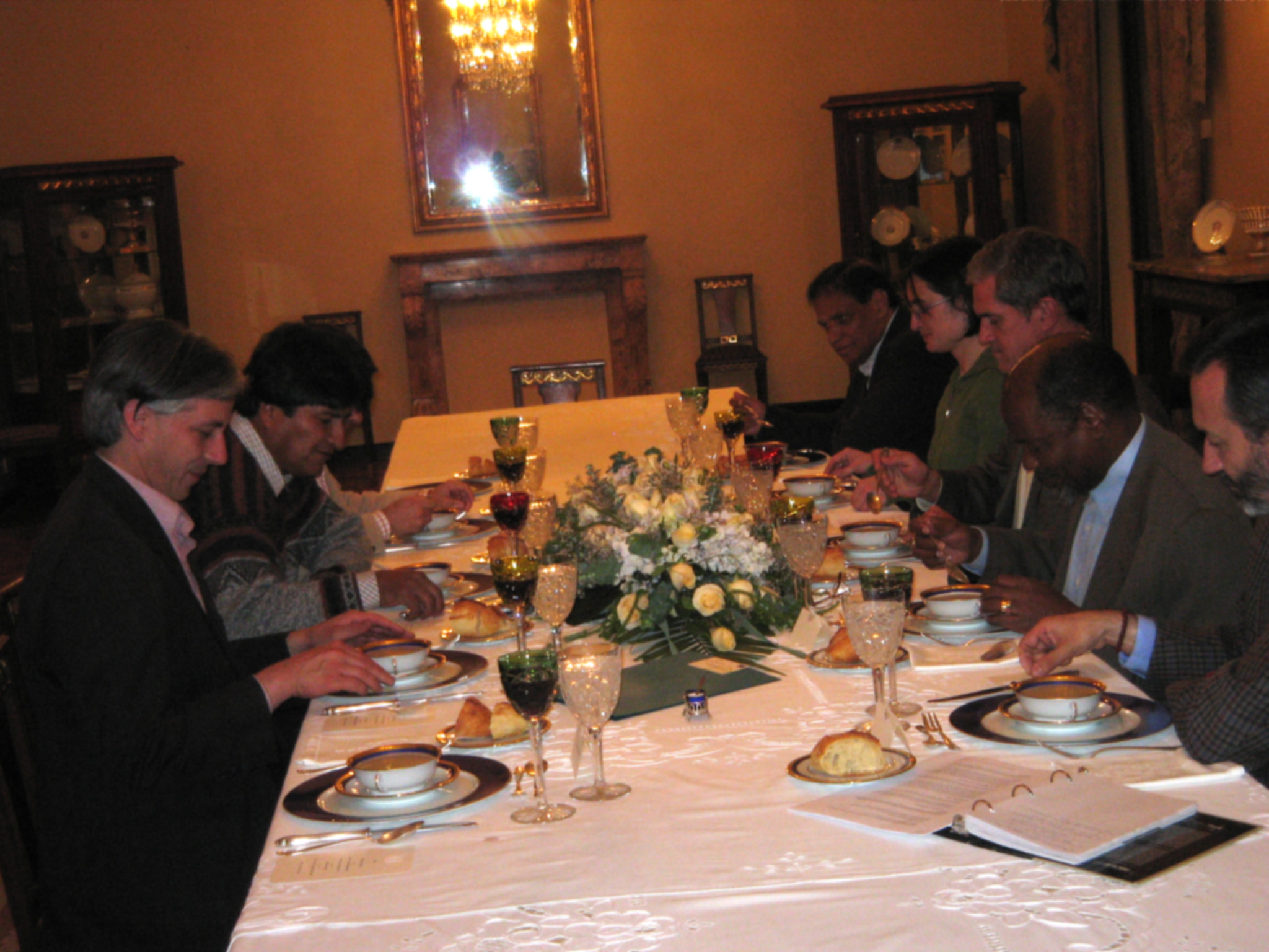 Alvaro García Linera, Evo Morales, Ebrahim Ismail Ebrahim, Orla de Díez, Roelf Meyer, Joaquim Chissano, Fabian Yaksic